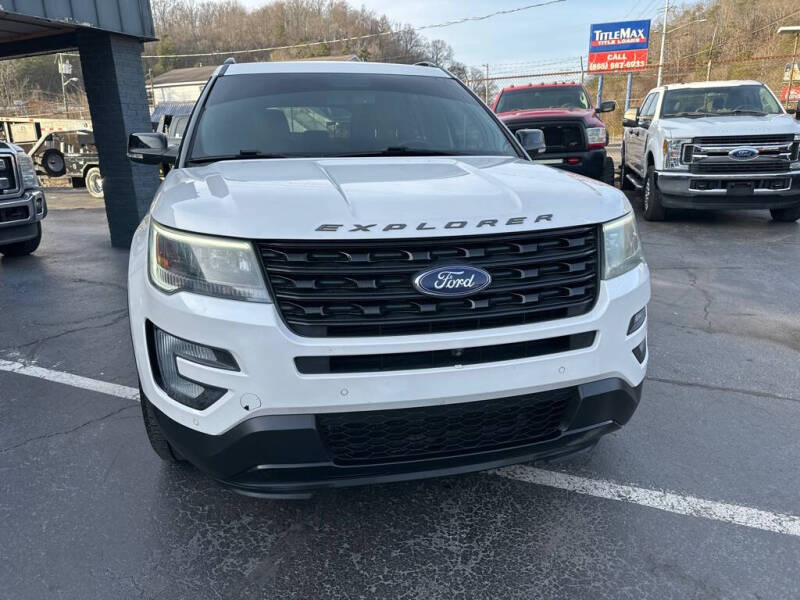 2016 Ford Explorer Sport