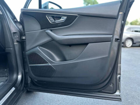 2021 Audi Q7 quattro Premium Plus 55 TFSI