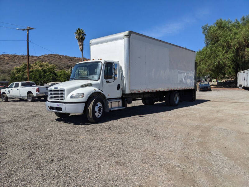 2018 Freightliner M2 106