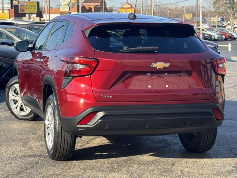 2024 Chevrolet Trax LS