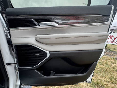 2022 Jeep Wagoneer Series III