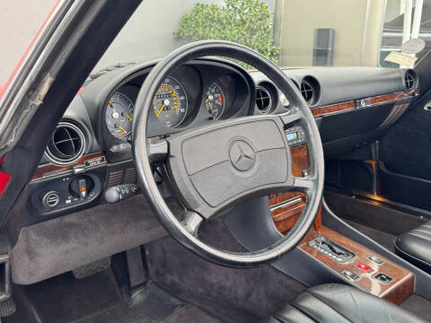 1987 Mercedes-Benz 560-Class 560 SL