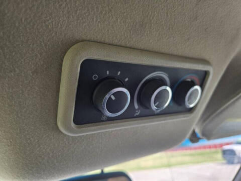 2017 Chevrolet Express LT 3500