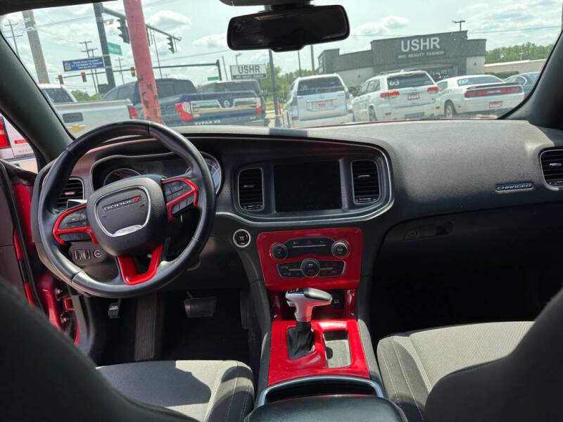 2016 Dodge Charger SXT