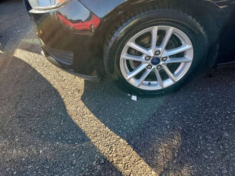 2017 Ford Focus Titanium