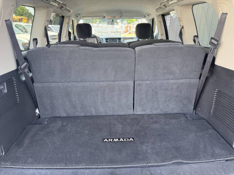 2017 Nissan Armada