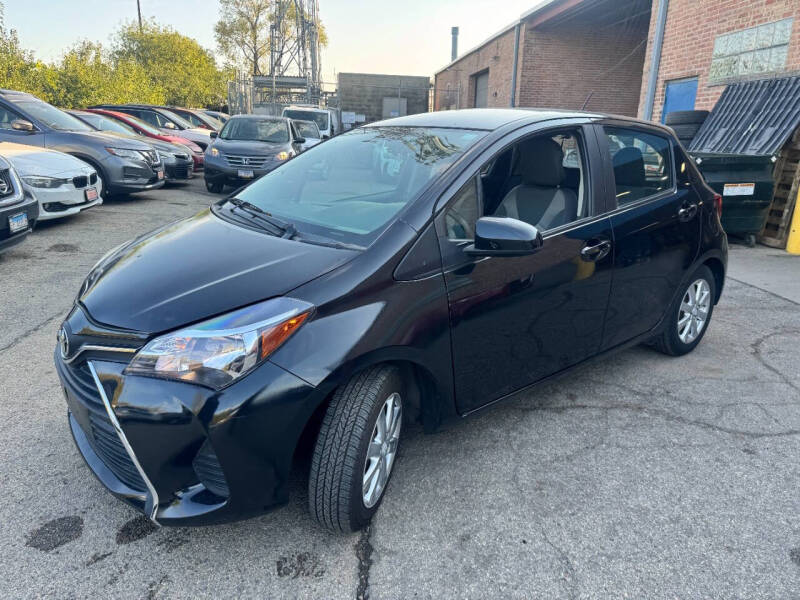 2016 Toyota Yaris 5-Door LE