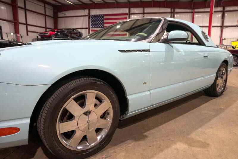 2003 Ford Thunderbird Deluxe