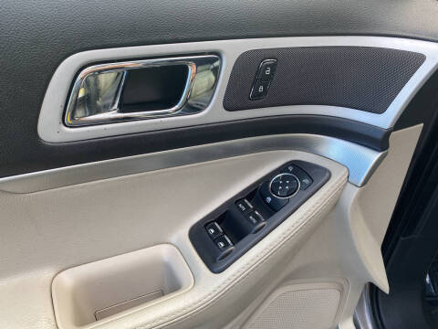 2011 Ford Explorer XLT