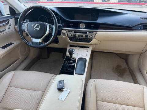 2013 Lexus ES 350