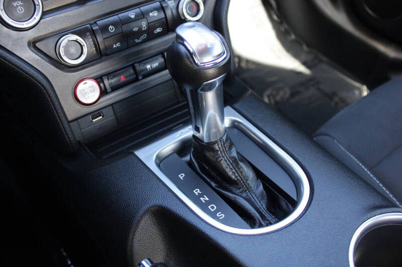 2019 Ford Mustang