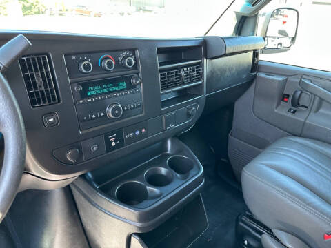 2020 Chevrolet Express 2500