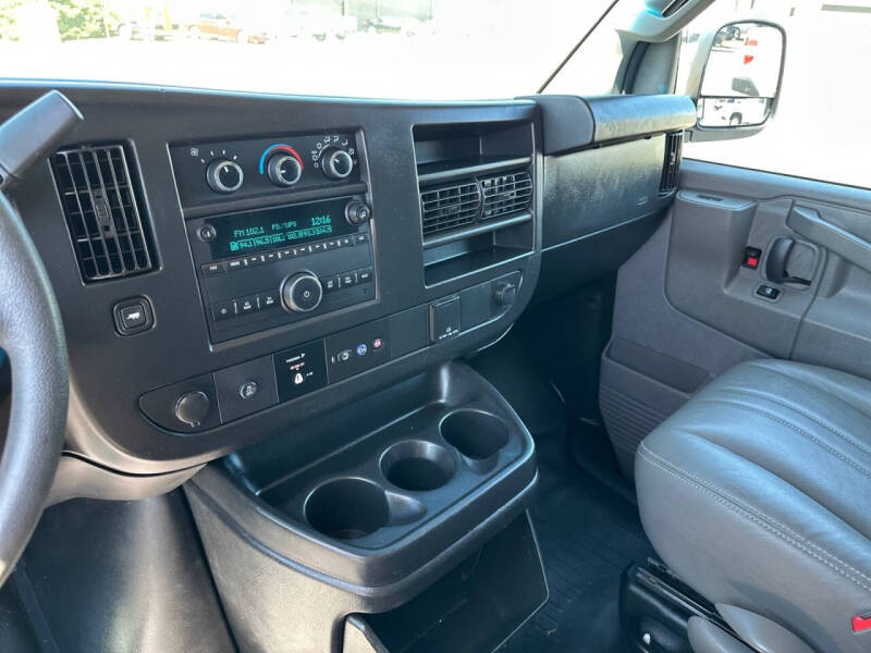 2020 Chevrolet Express 2500