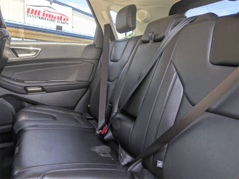 2022 Ford Edge Titanium