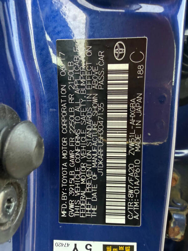 2017 Toyota Prius Three