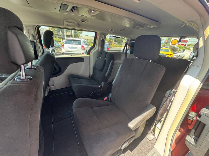 2012 Dodge Grand Caravan Crew