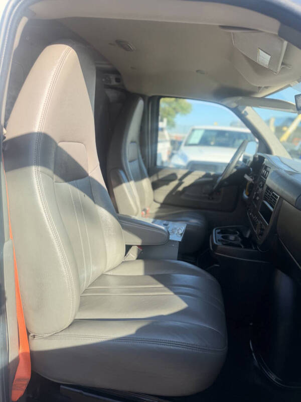 2015 Chevrolet Express 2500