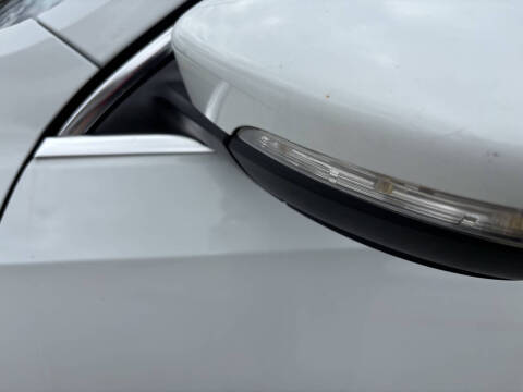 2017 Volkswagen Passat 1.8T SE