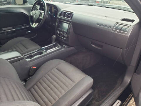 2013 Dodge Challenger SXT