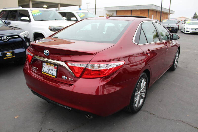 2015 Toyota Camry Hybrid SE