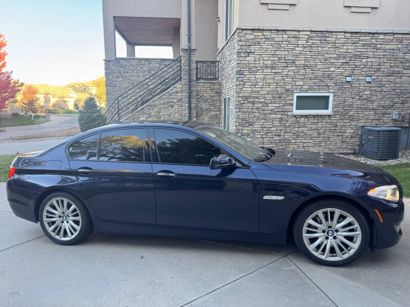 2011 BMW 5 Series 550i
