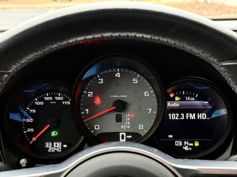 2021 Porsche Macan S