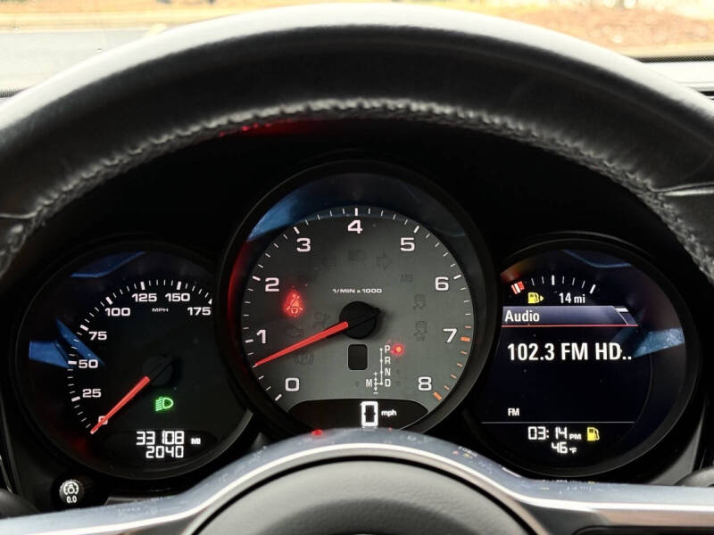 2021 Porsche Macan S