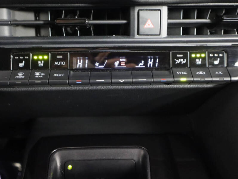 2025 Toyota Crown XLE