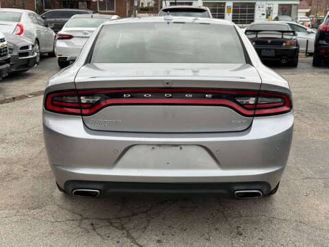 2015 Dodge Charger SXT