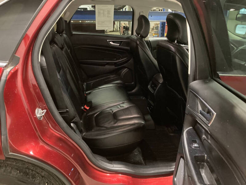 2016 Ford Edge Titanium