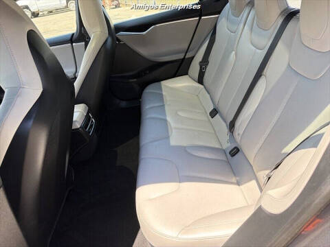 2015 Tesla Model S 85