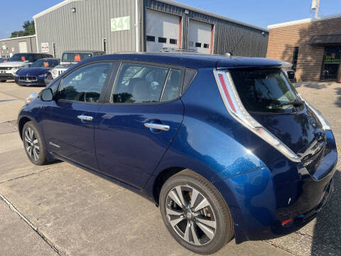 2017 Nissan LEAF SL