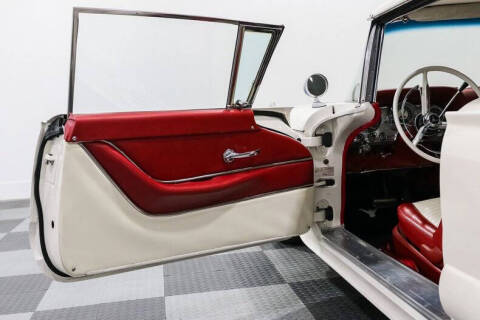 1958 Ford Thunderbird