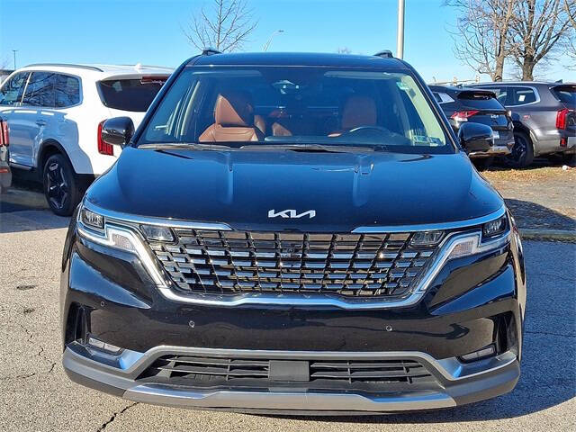 2022 Kia Carnival SX