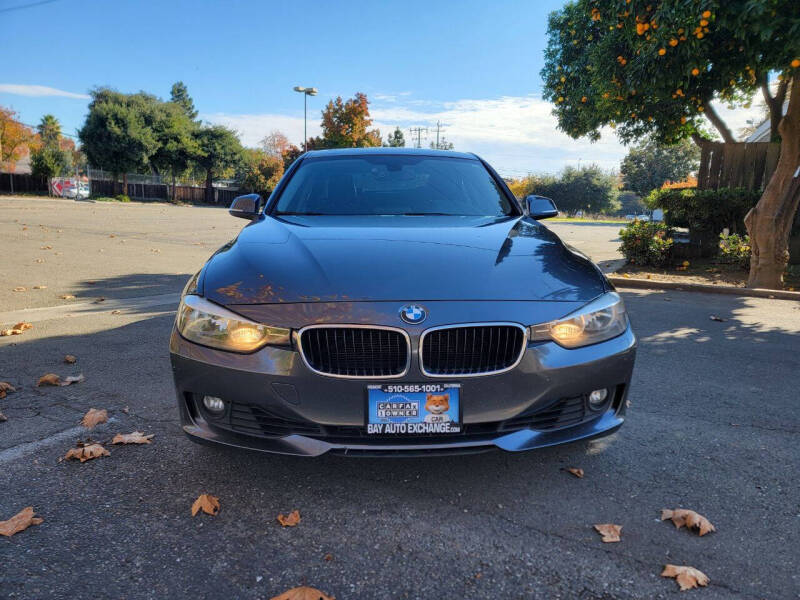 2014 BMW 3 Series 328i photo 2