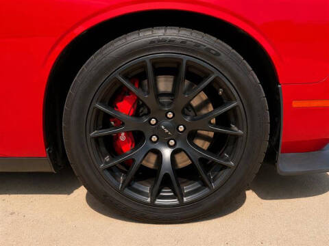 2015 Dodge Challenger SRT Hellcat
