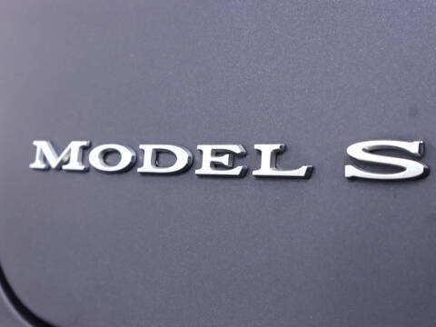 2015 Tesla Model S 70D