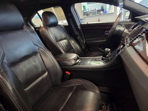 2016 Ford Taurus Limited