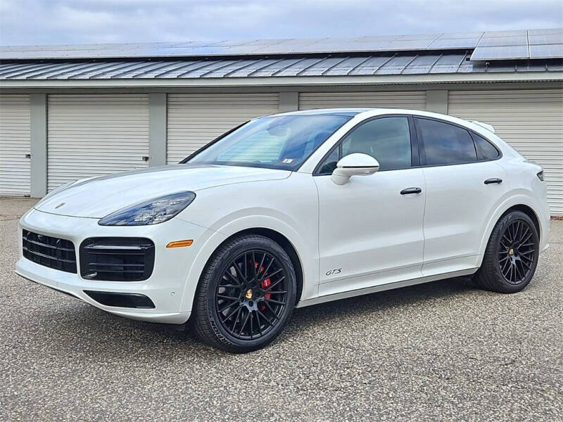 2022 Porsche Cayenne for sale at 1 North Preowned in Danvers MA