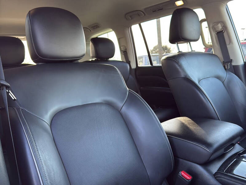 2023 Infiniti QX80 Luxe