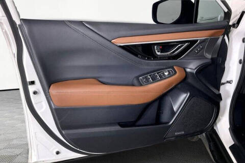 2022 Subaru Outback Touring XT