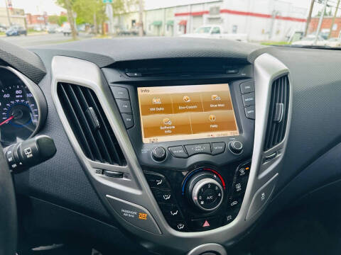 2012 Hyundai Veloster