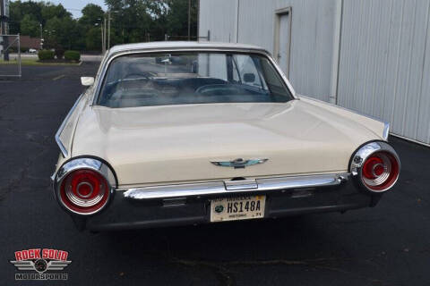 1962 Ford Thunderbird