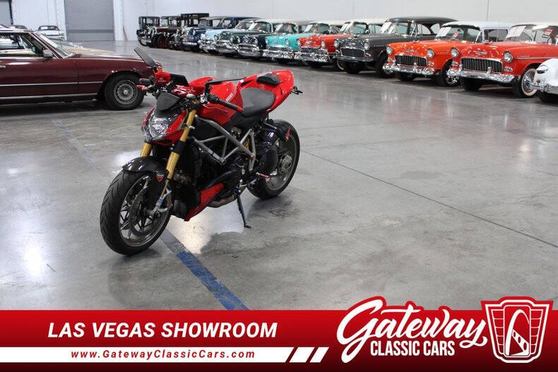 2010 Ducati Streetfighter