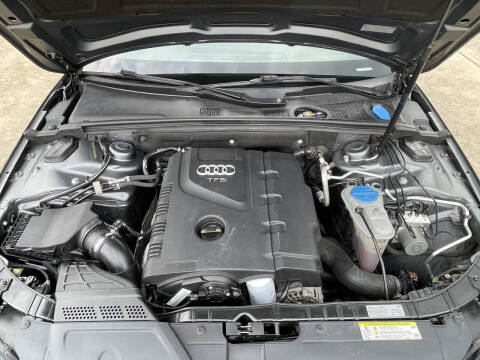 2016 Audi A4 2.0T quattro Premium