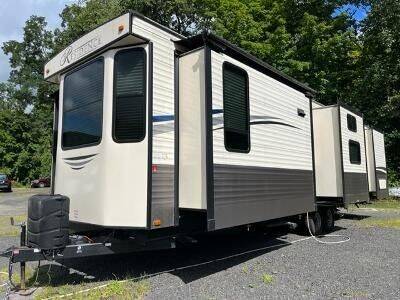 2018 Keystone Residence  40MBNK for sale at Worthington Air Automotive Inc in Williamsburg MA