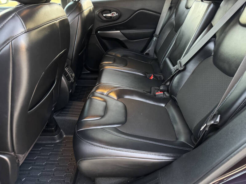 2021 Jeep Cherokee Latitude Plus