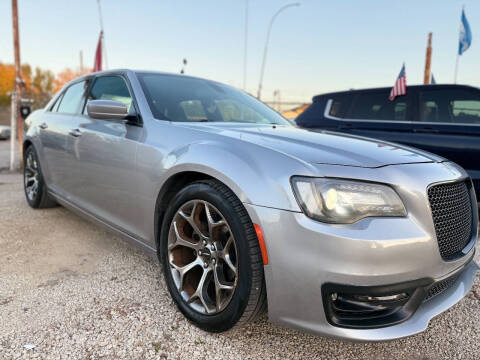 2018 Chrysler 300 S