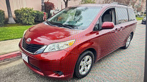 2013 Toyota Sienna for sale at SOUTHERN CAL AUTO HOUSE in San Diego CA