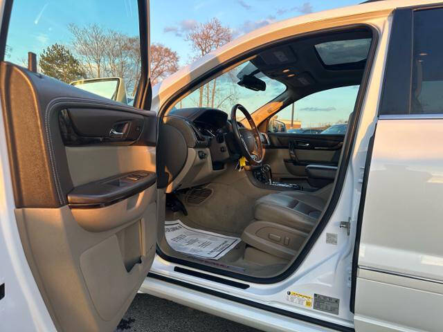 2016 GMC Acadia Denali